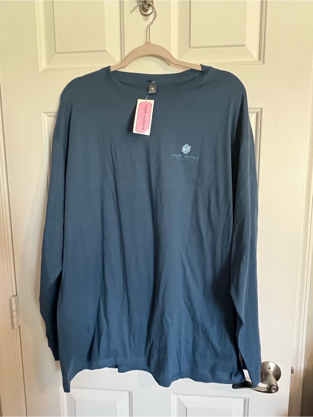 Women’s Simply Southern Blue Long Sleeve Crew Tee XL NWT Girl’s Best Friend Paw